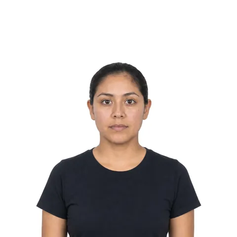 Wrong US Visa Photo: the head is too small in the frame (fictional AI-generated model)